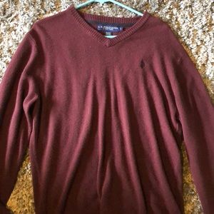 Polo brand men’s sweater (maroon)